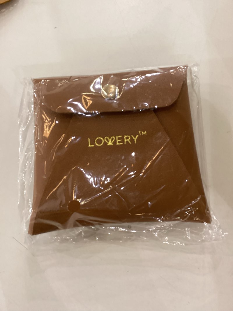 https://lotting-media.assets.bidfta.com/lotting_f69b8bd7-12be-4ec6-b7f6-b7400d83c6ee