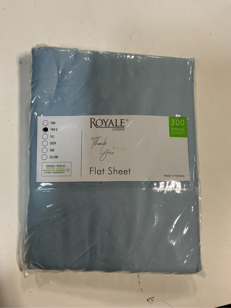 Condition photo showing New/Like New for royale linens 300 thread count 100% long staple combed cotton flat sheet -super soft - top sheets - twin xl flat sheet sold separately- breathable, cool & crisp percale sheets only (twin xl lake blue)