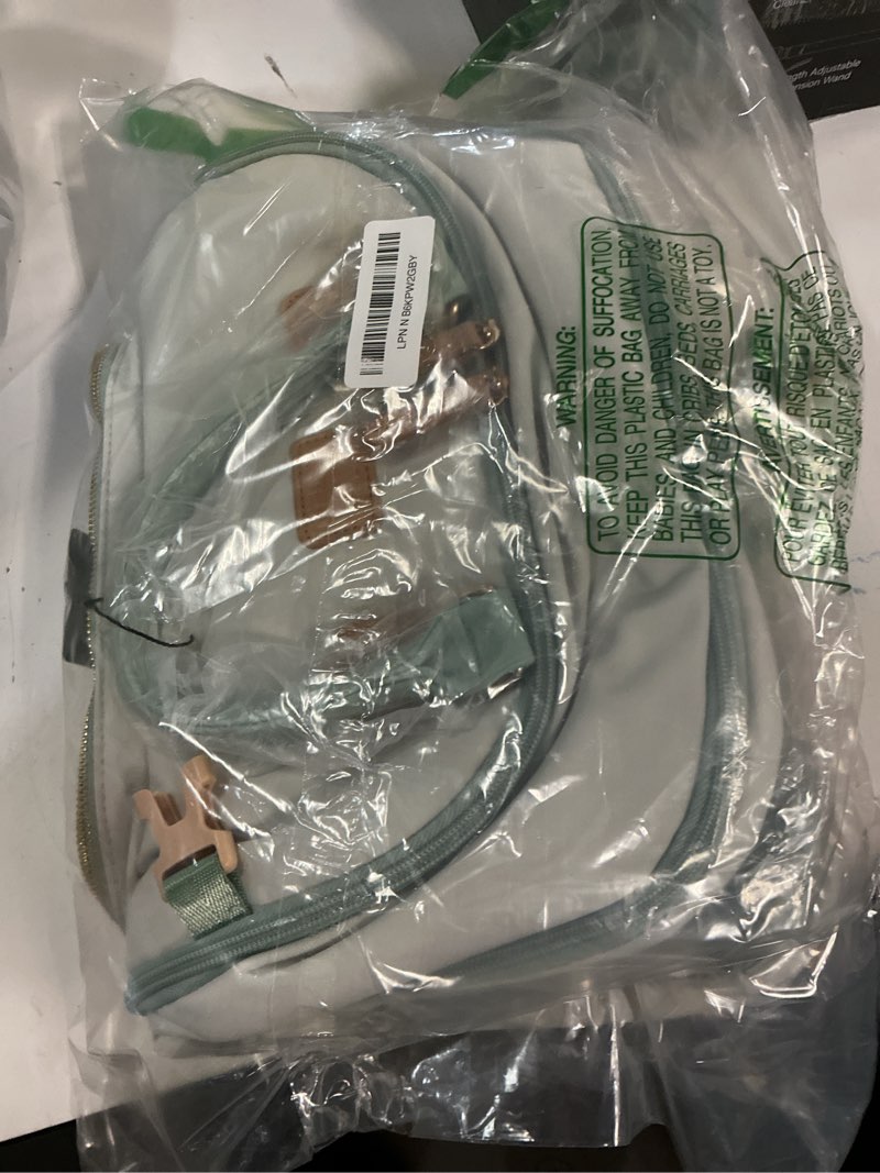 Condition photo showing New/Like New for matein her 18x14x8 personal item backpack for spirit airline, tsa underseat carry on travel weekender bags for women with detachable shoe compartment, custom-fit 15.6" laptop sleeve green