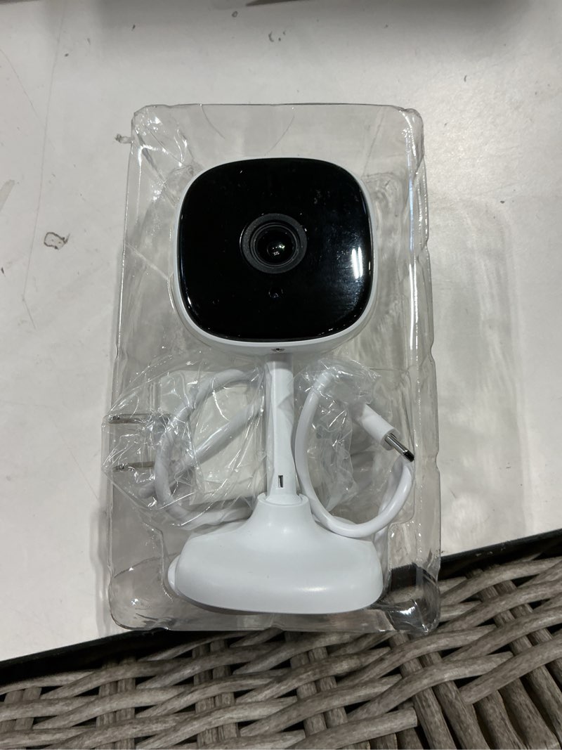 Condition photo showing Good Condition for merkury smart indoor camera 1080p - wi-fi security cam with night vision, white (1-pack)