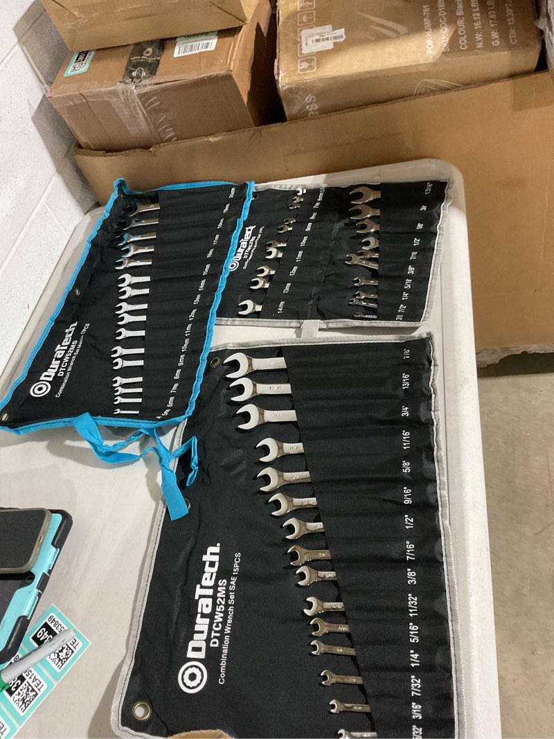 Condition photo showing New/Like New for duratech 52-piece combination wrench set, 32pcs combo wrench set & 20pcs stubby wrench set, sae & metric, cr-v steel, with rolling pouch