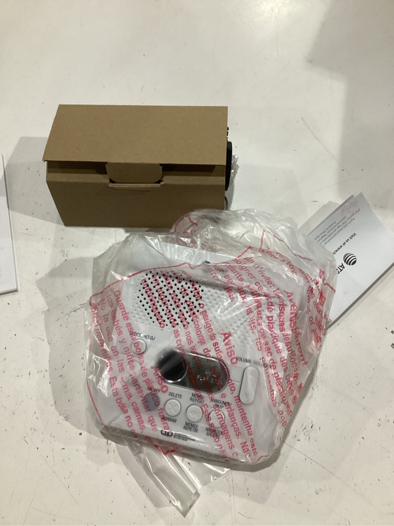 Condition photo showing New/Like New for digital answering machine