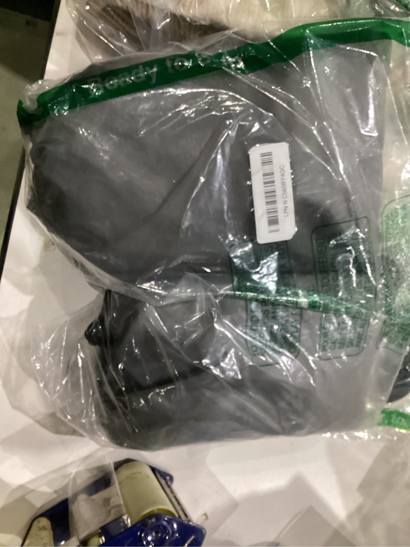 Condition photo showing New/Like New for trademark innovations cornhole boad covers, accessories for cornhole, cornhole bag carry case (set of 2)