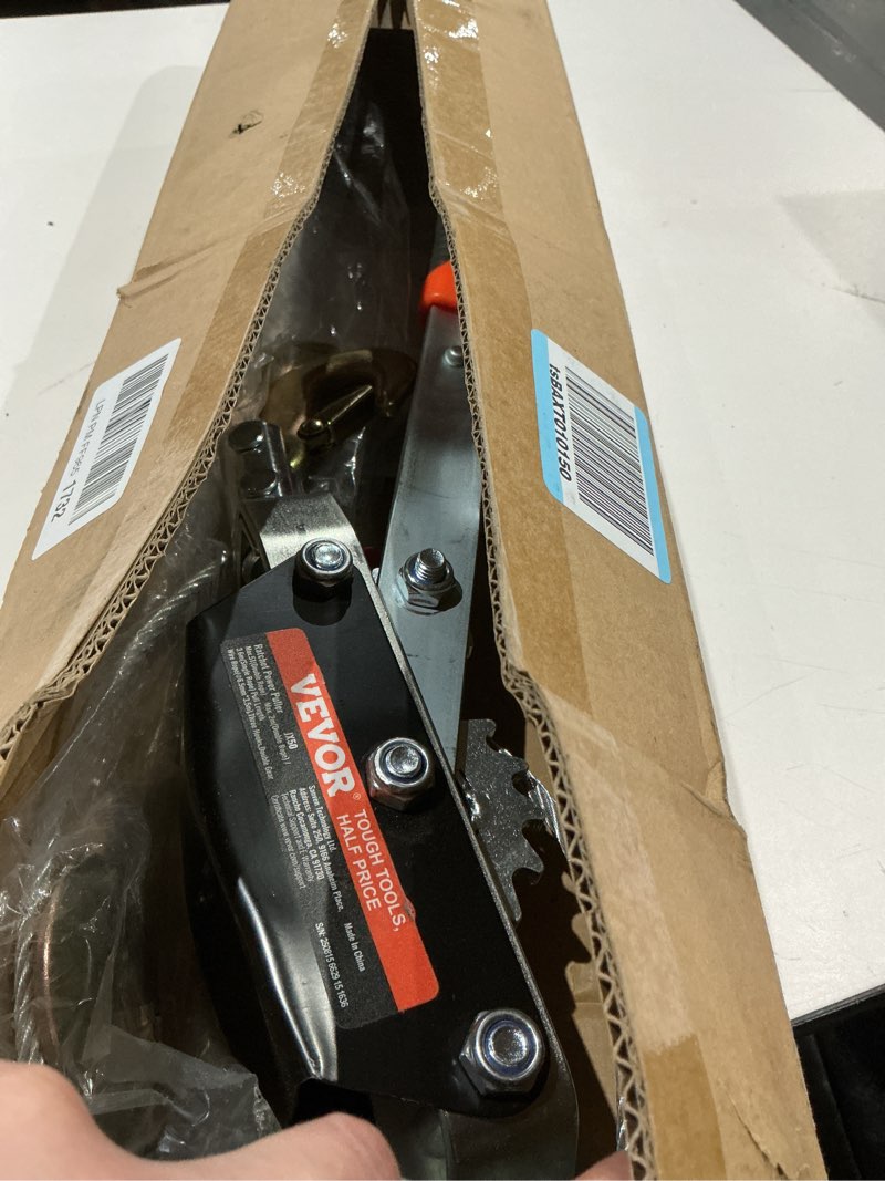Condition photo showing Good Condition for vevor come along winch, 5 ton (11,023 lbs) pulling capacity, 11.5 ft steel cable, 3 hooks, heavy duty ratchet power puller tool with dual gears, automotive hoist cable puller ideal for vehicle rescue