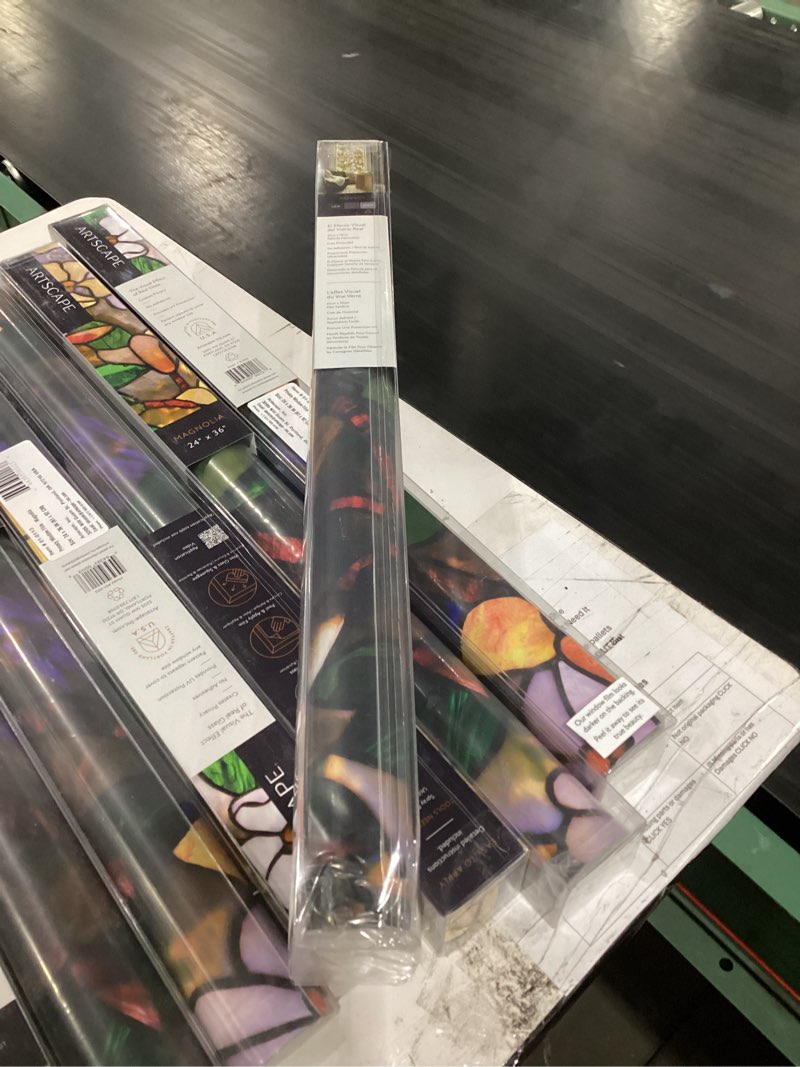 Condition photo showing New/Like New for artscape 01-0113 decorative window film, 24 inch x 36 inch (pack of 1)