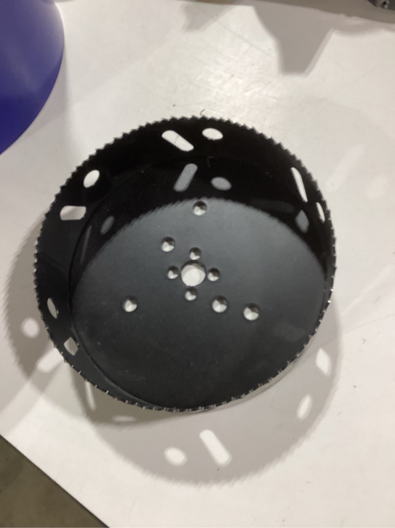 Condition photo showing Good Condition for spyder 4-1/2-in bi-metal non-arbored hole saw