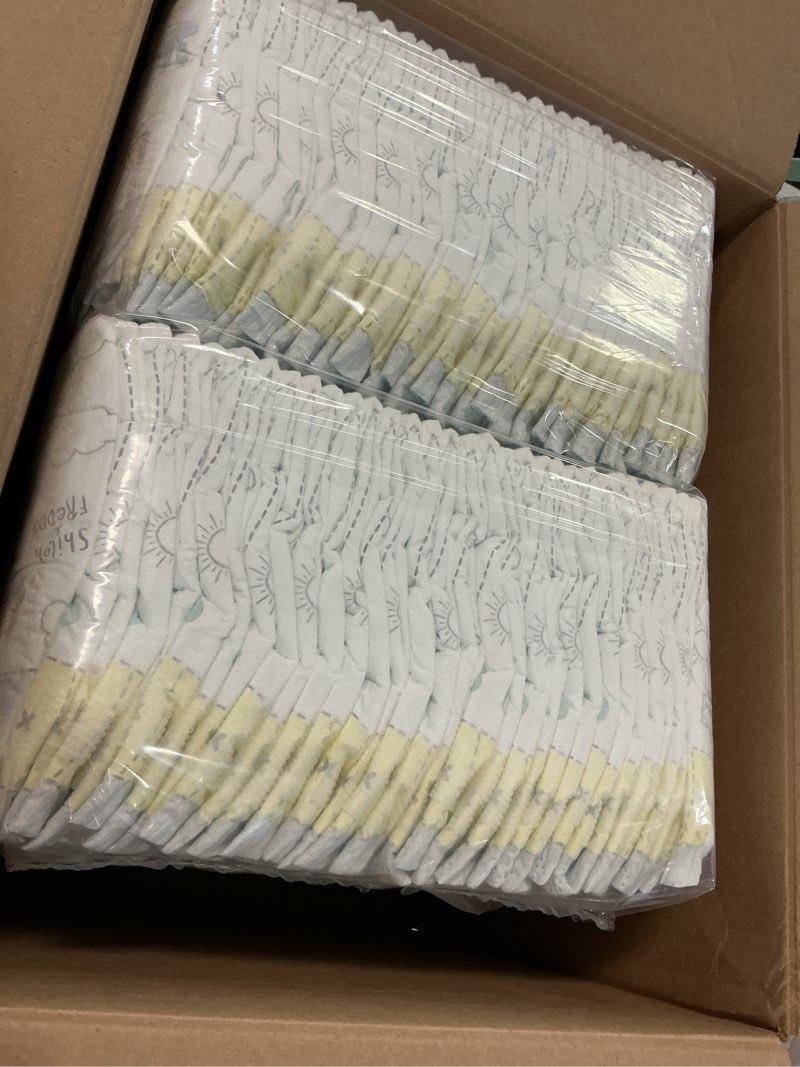 Condition photo showing New/Like New for pampers swaddlers diapers size 2  186 count (select for more options)