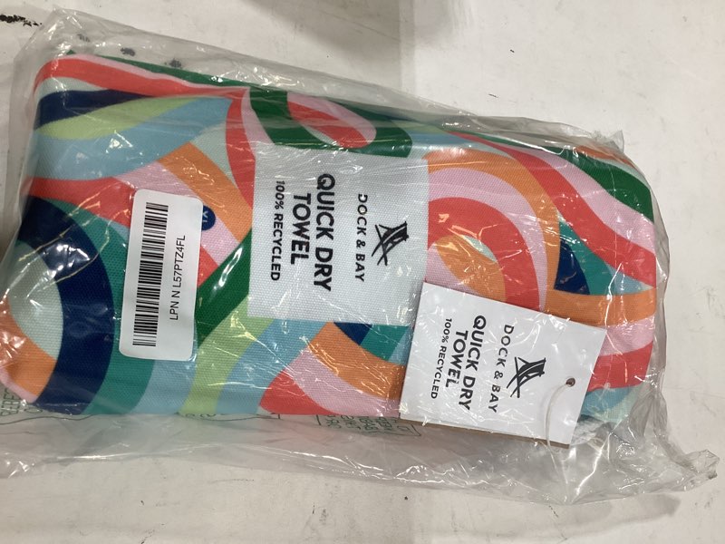 Condition photo showing New/Like New for dock & bay beach towel - quick dry, sand free - compact, lightweight - 100% recycled - includes bag - fruit loops - extra large (200x90cm, 78x35) fruit loops extra large (200x90cm, 78x35")