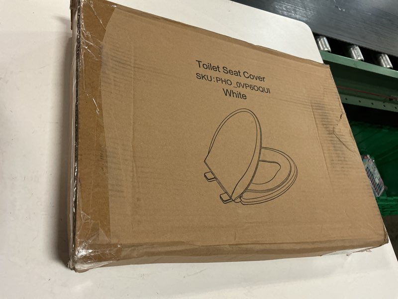 Condition photo showing New/Like New for Elongated Toilet Seat With Toddler Seat,PP Material Family Toilet Seat Cover with Adult and Toddler Seat, Soft Close Design, Easy to Clean, Safe for Home Kids Potty Training White Elongated