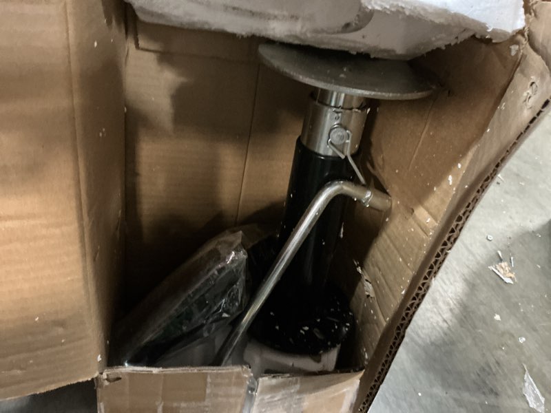 Condition photo showing Good Condition for vevor electric trailer jack, power tongue jack weight capacity 4000 lbs, 9.84"-33.85" electric tongue jack with waterproof cover for lifting rv trailer, horse trailer, utility trailer, yacht trailer
