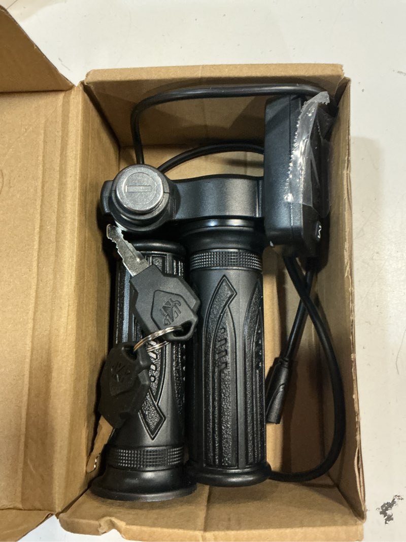 Condition photo showing Good Condition for throttle for tuttio soleil 01 electric dirt bike, 48v lcd display w/m button, tuttio ebike throttle integrated display, only fit tuttio soleil01 (no non-m), tutti soleil 01 accessories for teens
