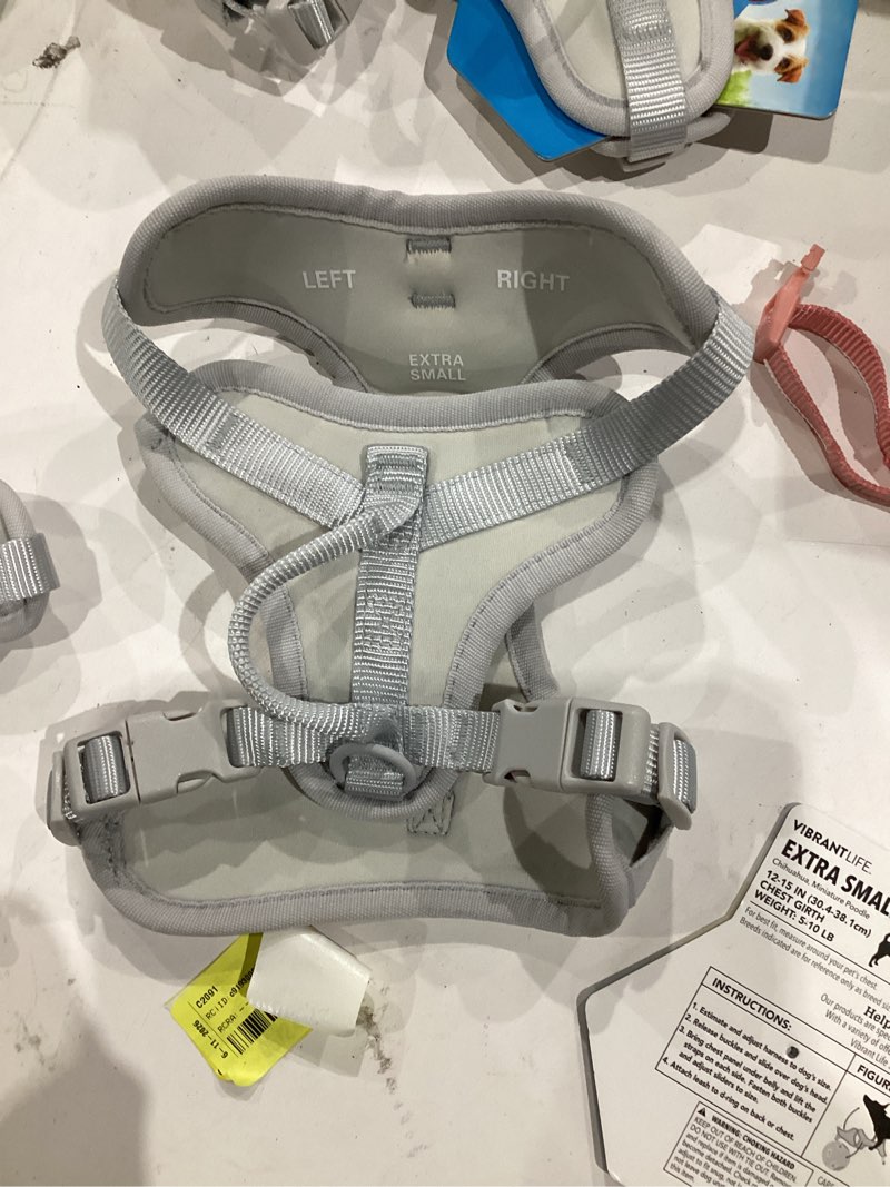 Condition photo showing Good Condition for vibrant life neoprene comfort control monochrome harness, gray, extra small