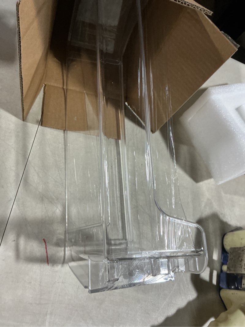 Condition photo showing Good Condition for 8318 Refrigerator Door Shelf Bin