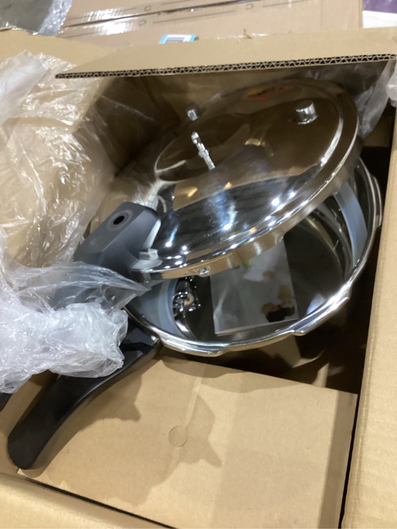 Condition photo showing Good Condition for stainless steel pressure cooker 8 quart, stove top & induction compatible, heavy-duty multi-safety system, food-grade for home commercial use, deeluban 8.5 quarts