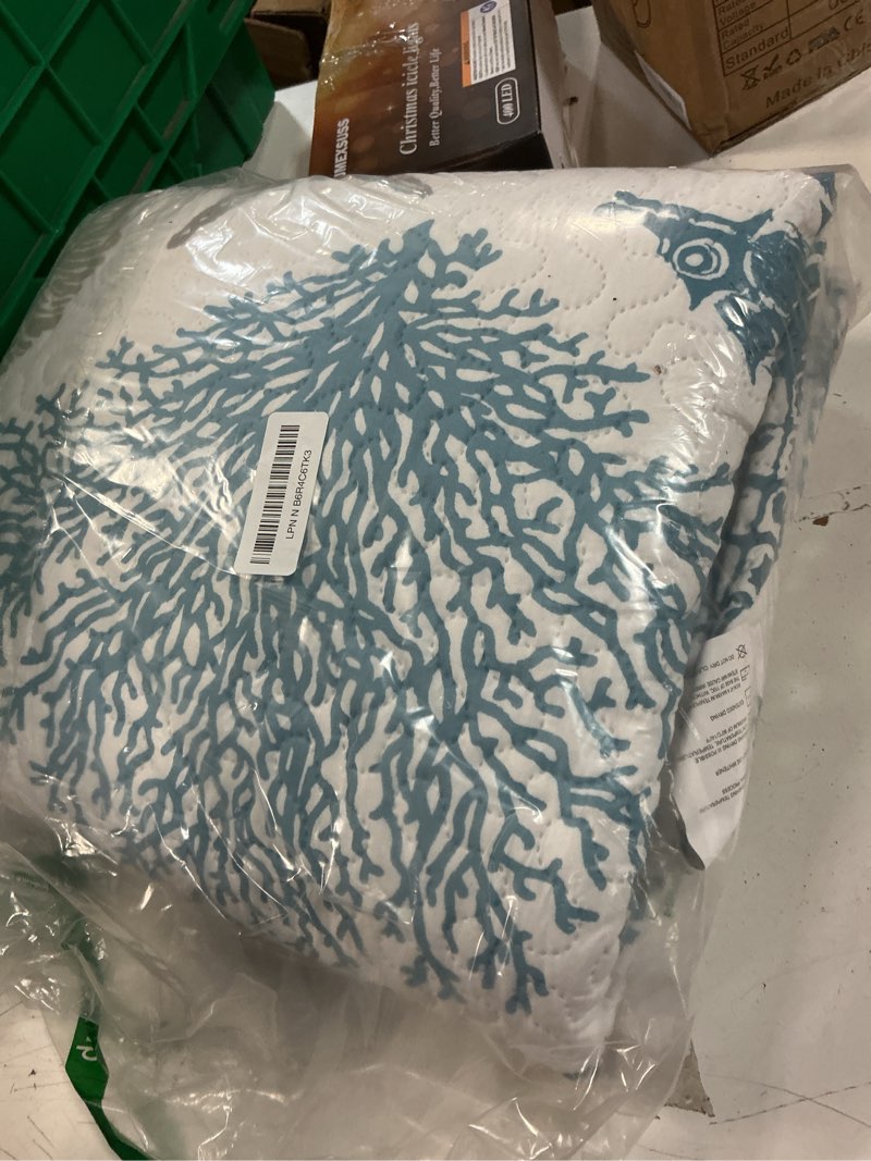 Condition photo showing Good Condition for weesire Coastal Bedding Queen Size Coastal Quilt with 2 Shams, Nautical Beach Comforter Sets Ocean Bedspreads Blue Seahorse Coverlet Summer Bedding, 90''x96'' Seahorse Queen