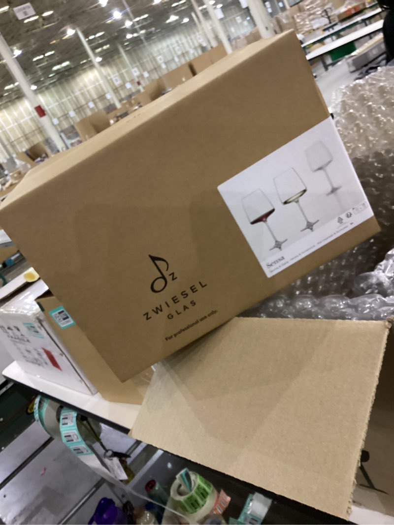 Wine glass set