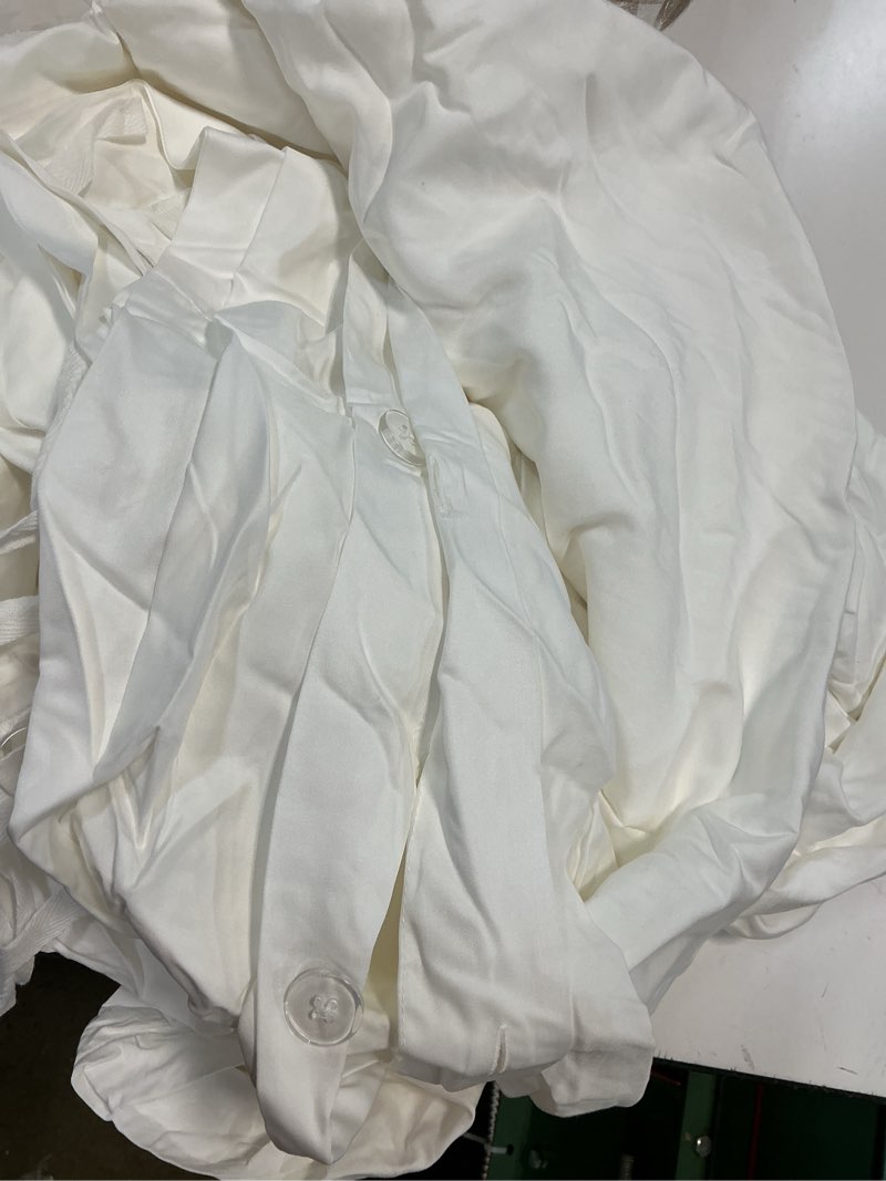 Condition photo showing Good Condition for quince bamboo duvet cover, king/cal king, white