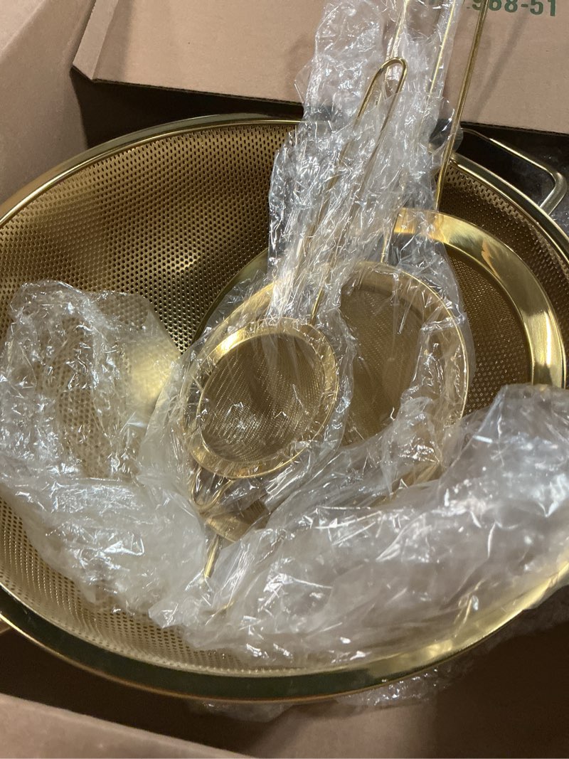Condition photo showing New/Like New for Norme 5 Quart Stainless Steel Gold Colander and 3 Pcs Gold Fine Mesh Strainer, Stainless Steel Pasta Rice Food Metal Strainer with Handles, Easy Clean and Dishwasher Safe 5 Quart Gold