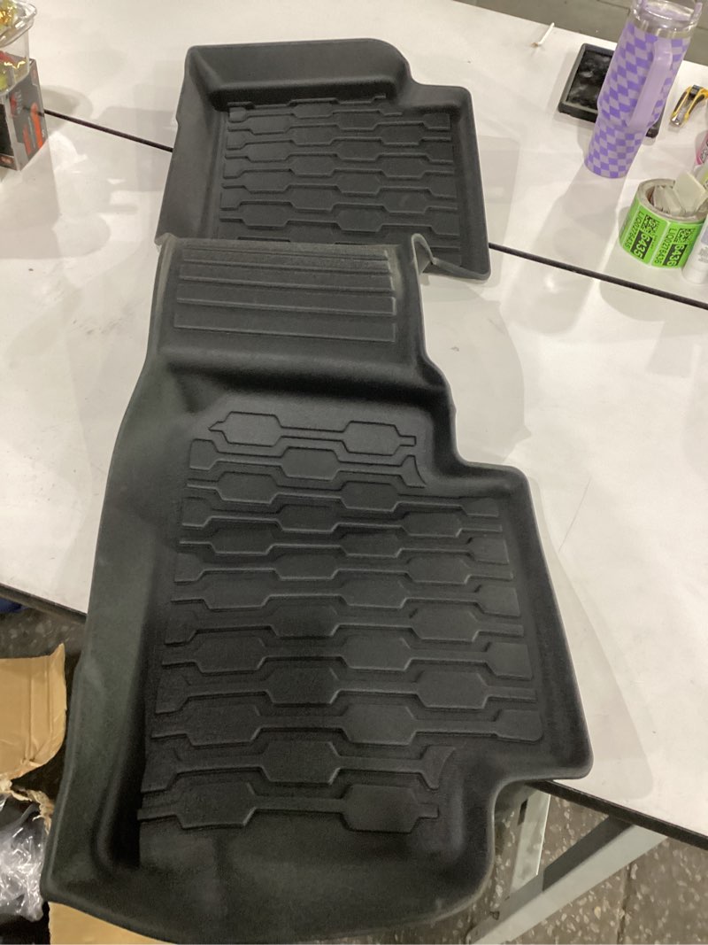 Condition photo showing New/Like New for floor mats & cargo liner compatible with 2017-2024 cadillac xt5 cargo mat, full set all weather protection 1st, 2nd row car liners & trunk mat, black cadillac xt5 2017-2024