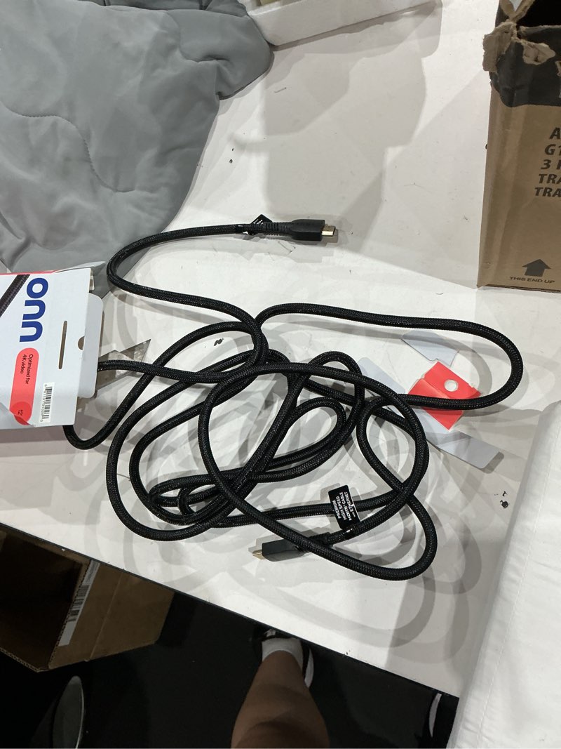 Condition photo showing Good Condition for onn. 12 feet high-speed hdmi cable, nylon-braided for television, black