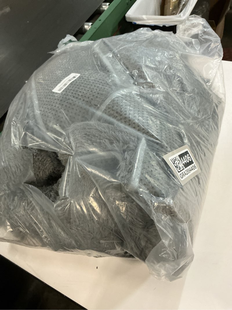 Condition photo showing Good Condition for 5x7 Bedroom Rugs: Shag Rug for Bedroom - Area Rug 5x7 Grey Plush Fuzzy Soft Carpet for Living Room - Teenage Room Dorm Decor Carpets Grey 5' x 7' (Rectangular)