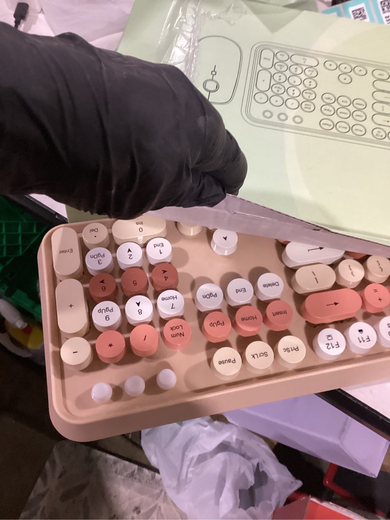 Condition photo showing New/Like New for fd wireless keyboard and mouse combo | cute colorful keyboard and mouse with 2.4ghz cordless retro typewriter keyboard | auto-sleep | usb receiver for windows pc/laptop - creamy colorful v2020 creamy colorful