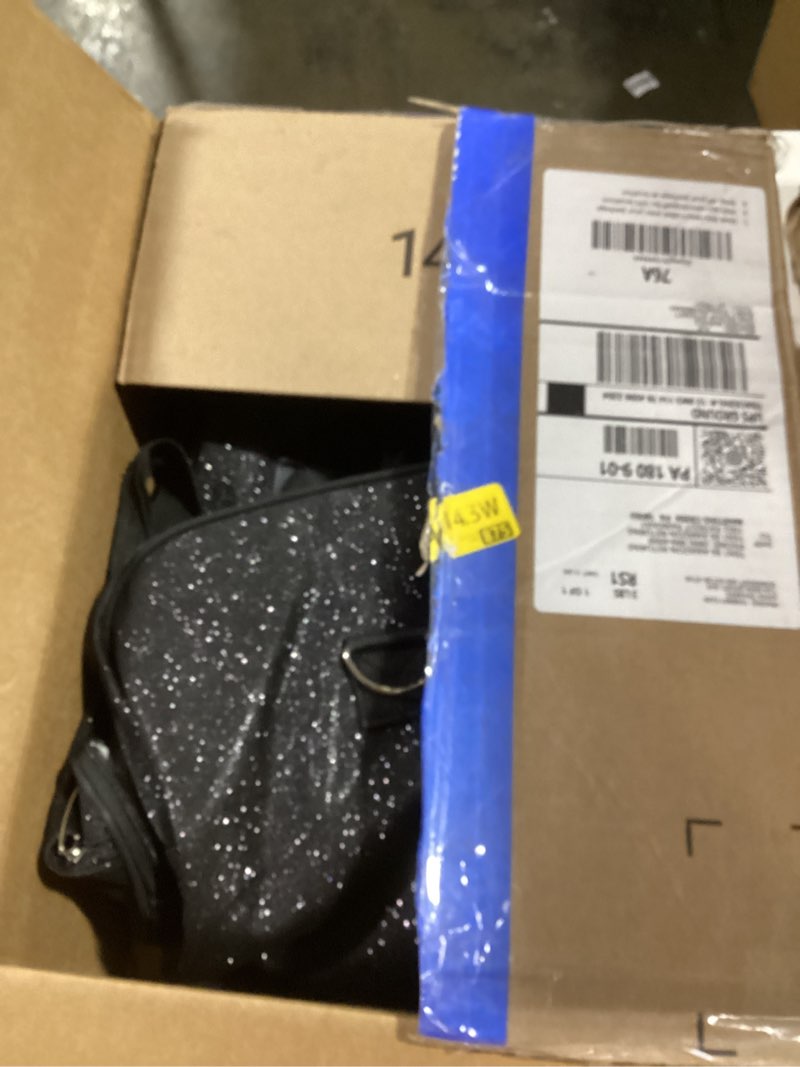 Condition photo showing Good Condition for ngil canvas 23" inch duffle bag (black glitter)