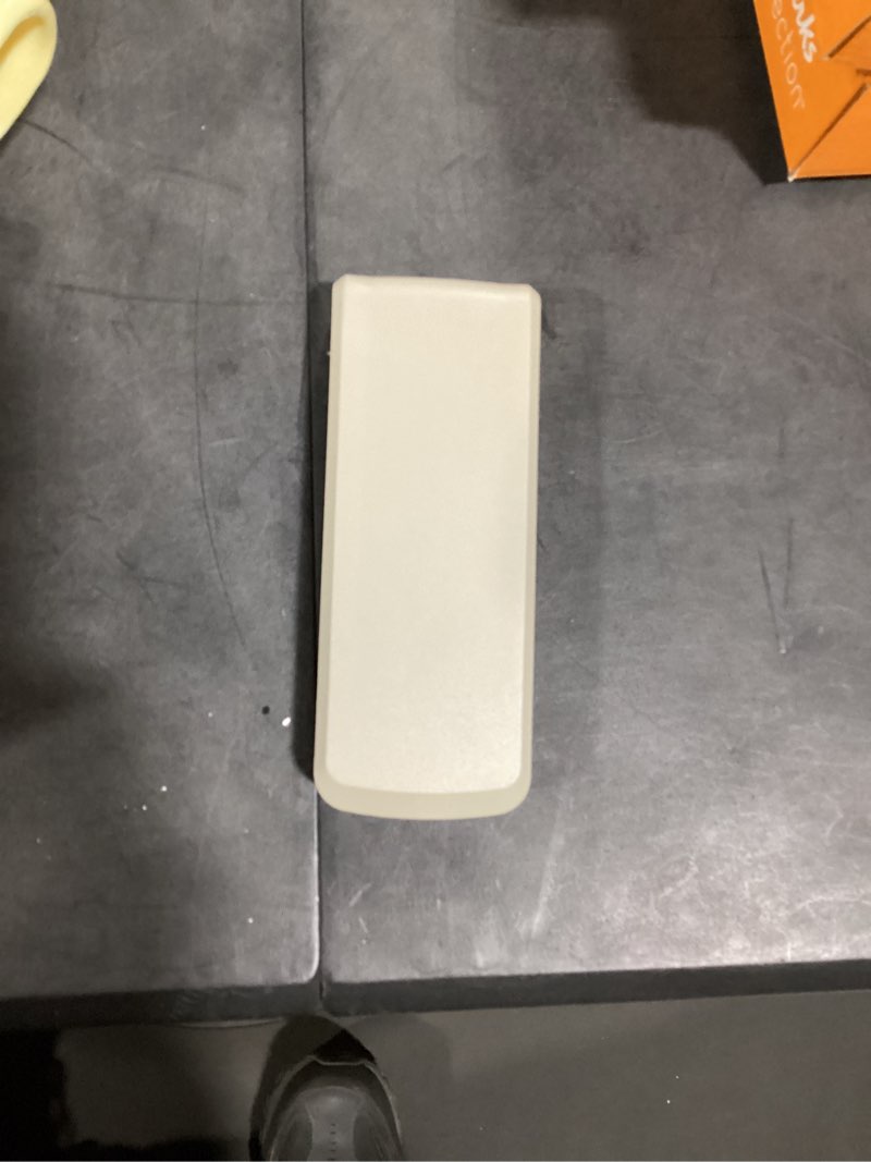 Condition photo showing Good Condition for garage door opener(no hardware)