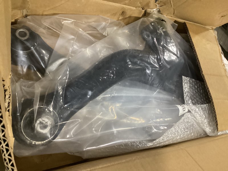 Condition photo showing Good Condition for front lower control arm with ball joint assembly passenger driver left right side suspension kit for 2004-2012 ford escape,2005-2011 mercury mariner,mazda tribute