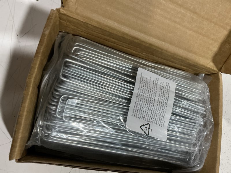 Condition photo showing Good Condition for amagabeli garden & home 300 pack galvanized landscape staples 8 inch 11 gauge garden staples garden stakes plant cover stakes u-shaped landscape stakes landscape pins for weed barrier fabric 8inch 300