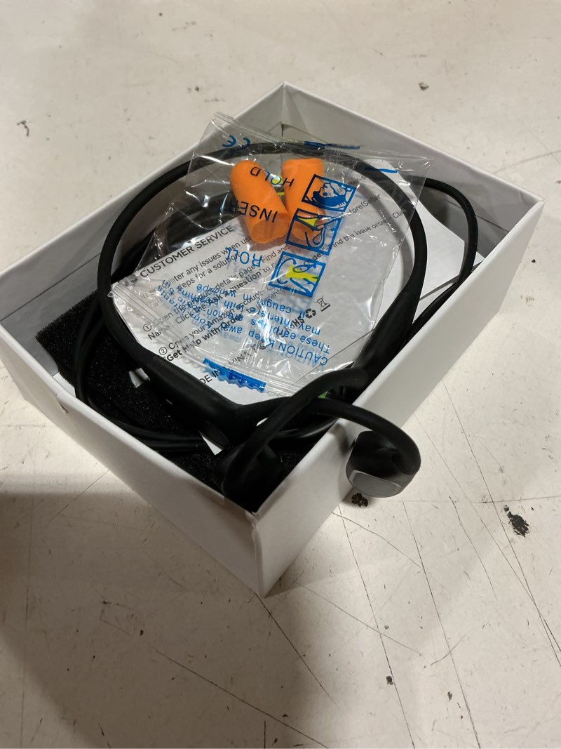 Condition photo showing Good Condition for Untitled Item