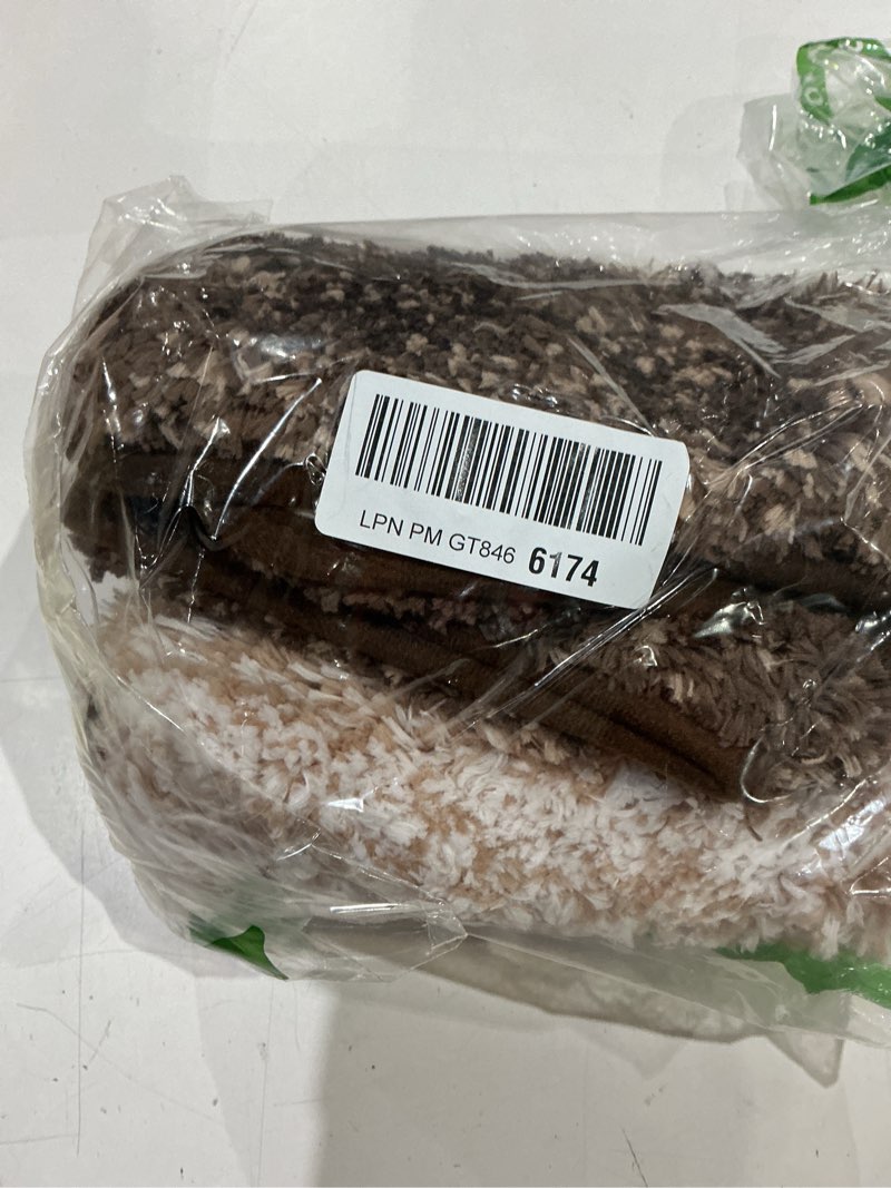 Condition photo showing New/Like New for olanly small bathroom rugs mat 24x16, extra soft absorbent microfiber bath rugs, rubber backing, quick dry, washable bath mats for bathroom floor, tub and shower, home decor accessories, light brown 24" x 16" light brown