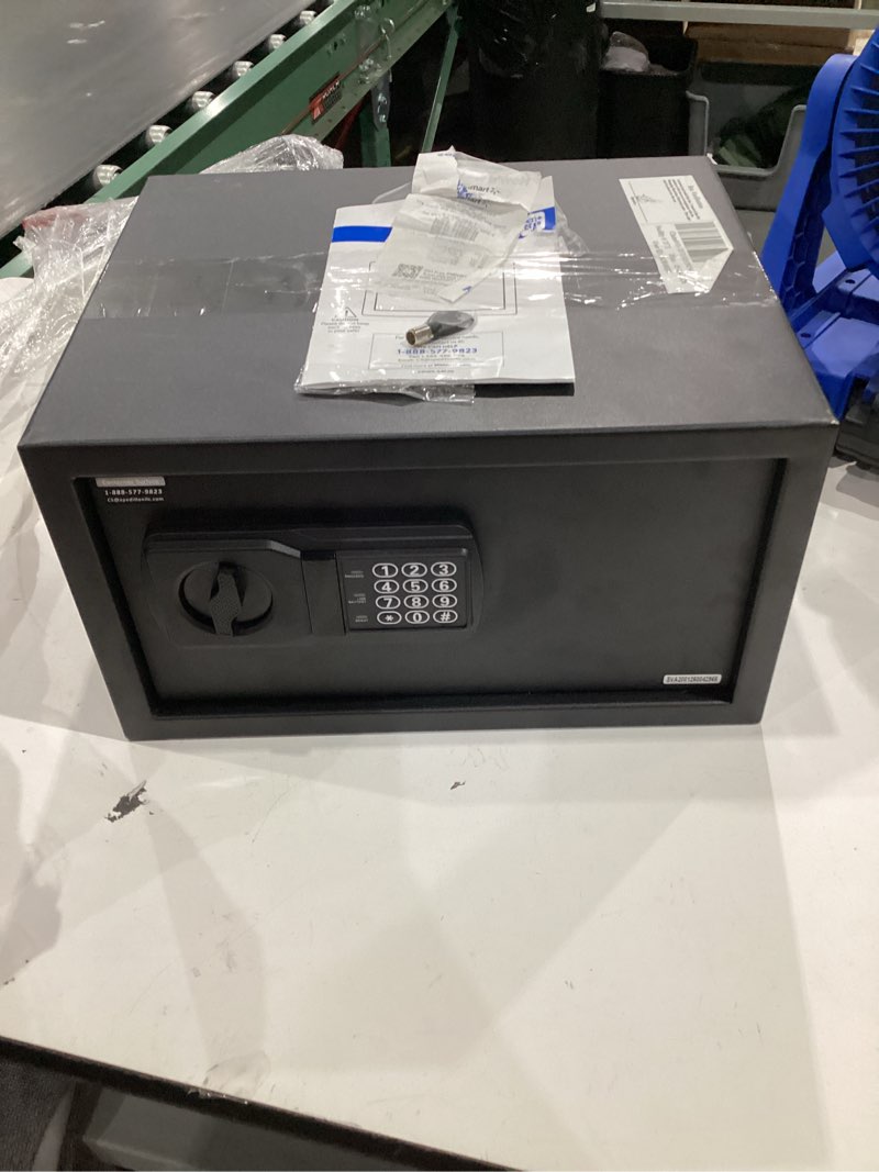 Condition photo showing Good Condition for pen+gear viprb-23nek large personal safe with electronic lock, black
