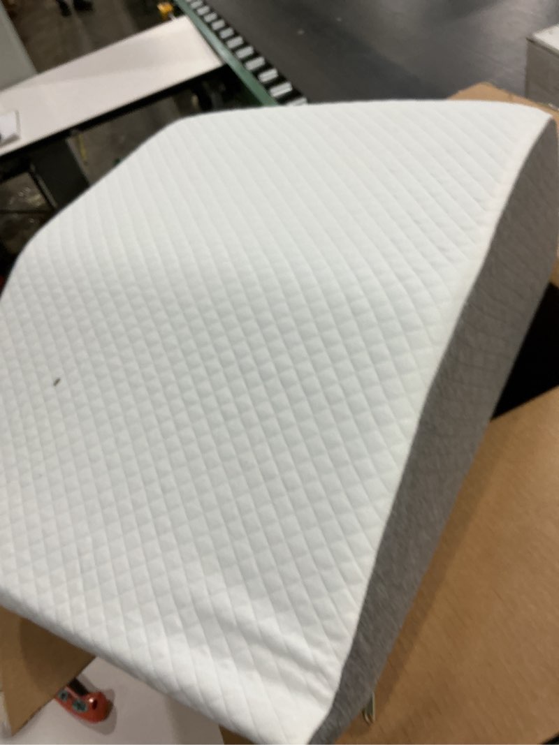 Condition photo showing Good Condition for sweetcrispy wedge pillow, body pillow for sleep apnea, neck pain relief, post surgery, sleeping comfort, acid reflux, heartburn, back pain relief and snoring, 7inch, white& grey white& grey 7 inch