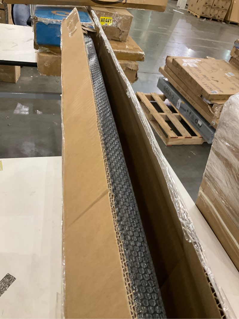 Condition photo showing New/Like New for 4FT Portable Wheelchair Ramp with Quick-Lock, Black Seamless Non-Slip Aluminum Folding Handicap Ramp,Threshold Ramp for Doorways, Wheel Chair Ramp for Home Steps, Loading Dock Plates 4FT(Using height 4-12'')