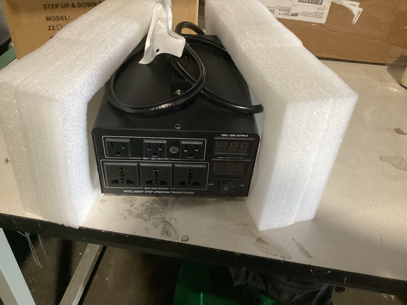 6000w voltage converter transformer(110v to 220v or 220v to 110v) step up/down converter 110/120 volt - 220/240 volt w/us power cord,circuit breaker protection, lcd screen display
