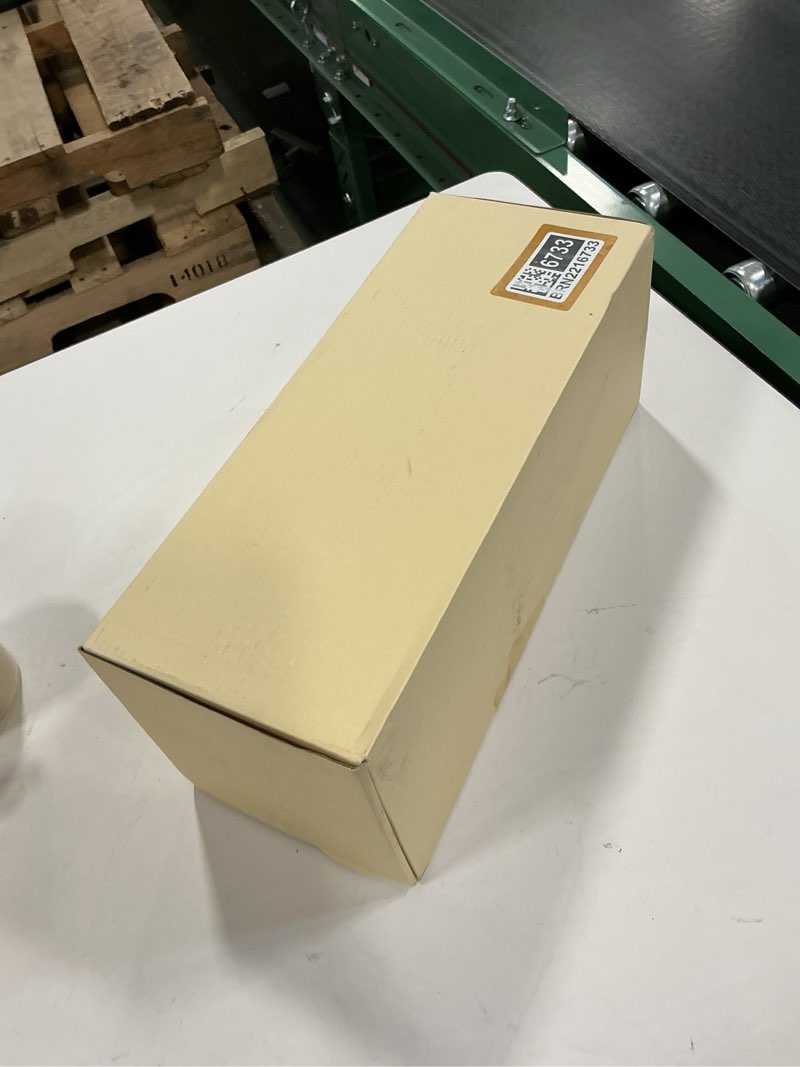 https://lotting-media.assets.bidfta.com/lotting_f76028b6-87be-4fbe-aac3-74ca92cbb967