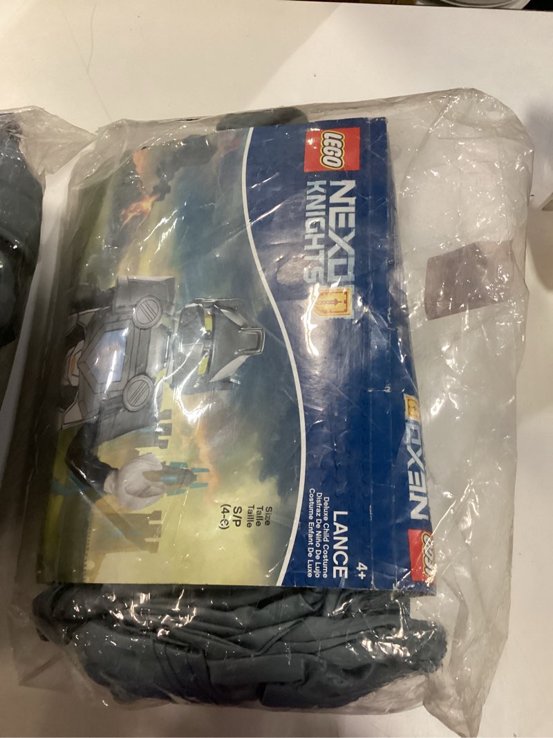 Condition photo showing New/Like New for lance deluxe nexo knights lego costume, small/4-6