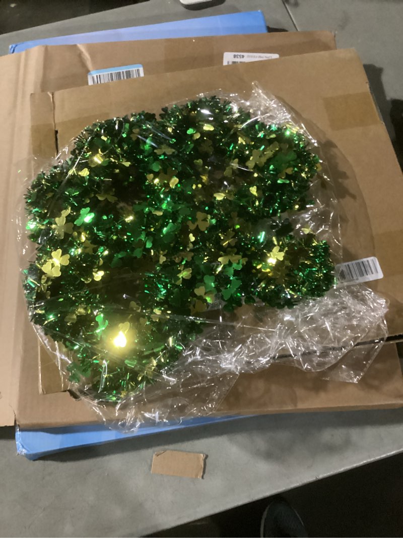 Condition photo showing Good Condition for st patrick’s day shamrock hanging decor with green led lights, irish clover lighted wall door decoration for home indoor festival decor (green)