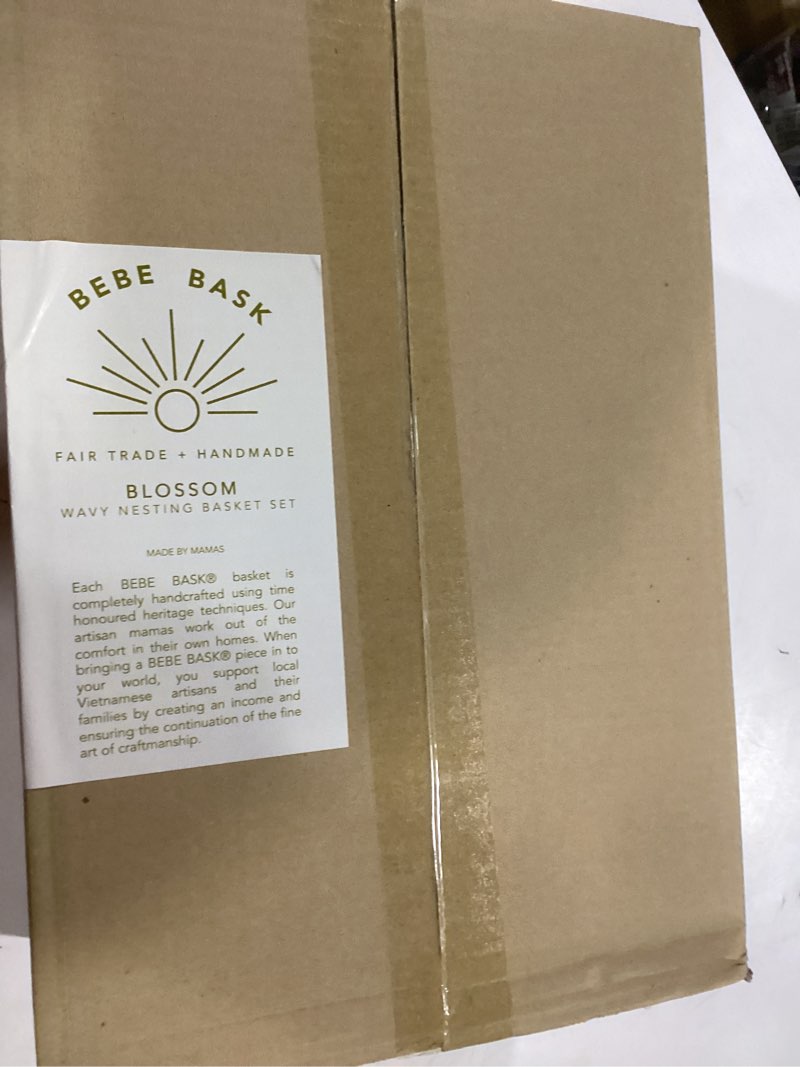 Condition photo showing New/Like New for BEBE BASK Unique Wavy Scalloped Basket Set Of 2 - Scallop Basket - 16 x 10 x 7 In - Hand-Woven Elegant Wicker With Scalloped Edge Lid - Nursery Storage - (Earthy)