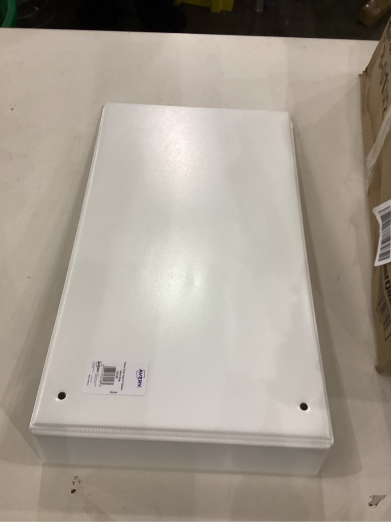 Condition photo showing Good Condition for Avery 72126 View Binder, Slant Ring, 11-Inch X17-Inch, 2-Inch Cap., White