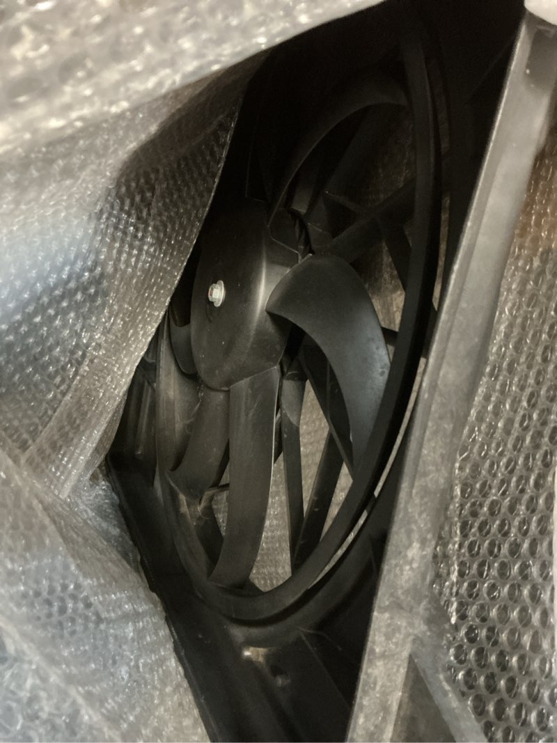 Condition photo showing Good Condition for munirater a/c radiator cooling fan replacement for durango 2011-2017 replacement for grand ch-erokee 2012-2017
