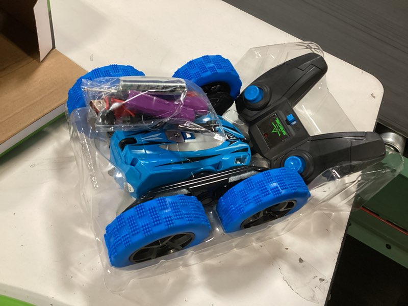Condition photo showing Good Condition for  Remote Control Car RC Cars Double-Sided Swing Arm 360 ° Flip Stunt Car 4WD High-Speed Rotating Toy Cars RC Drift Car, Remote Control Car for Boys 8-12,  (1 piece ) 