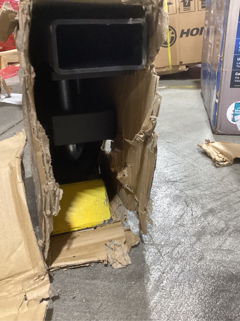 Condition photo showing Good Condition for vevor pallet forks, 4000 lbs clamp on pallet forks, 60" total length heavy duty pallet forks with adjustable stabilizer bar, tractor bucket forks for loader bucket skid steer tractor 60 inch
