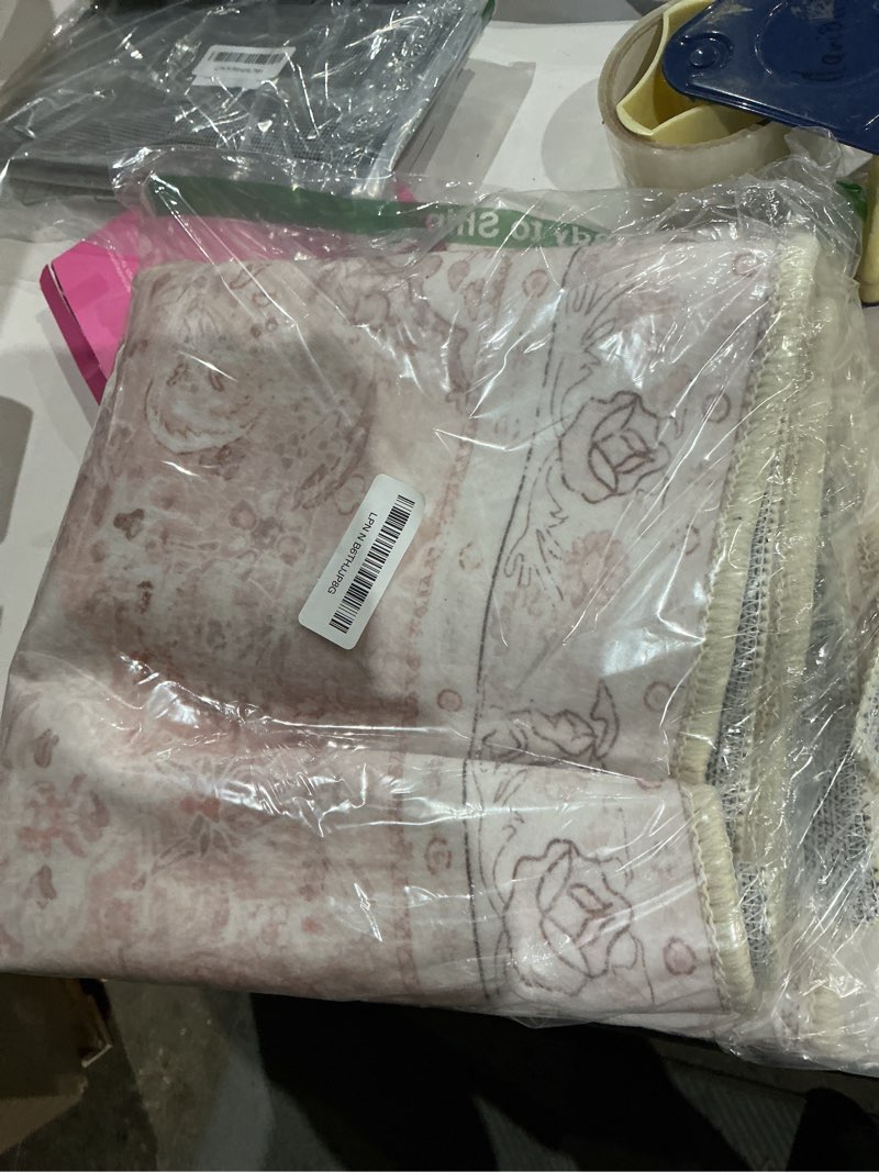Condition photo showing Good Condition for vhong washable boho vintage modern neutral dusty pink area rugs 2×6 runner for kitchen hallway living room girls' room nursery room non slip dusty pink 2' x 6' (runner)