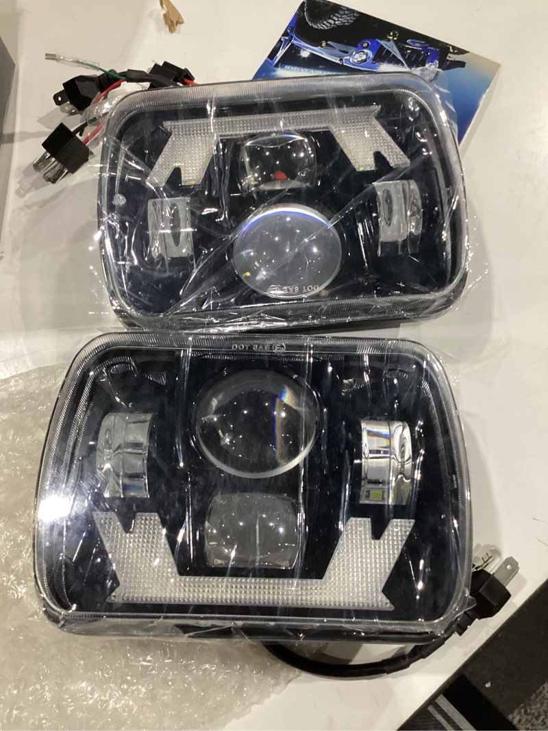 Condition photo showing New/Like New for h6054 5x7 7x6 led headlights for chevy express s10 blazer van jeep cherokee xj wrangler yj gmc savana ford econoline freightliner fl nissan d21dodge kenworth t300 toyota pickup truck international 4 lamp beads flame