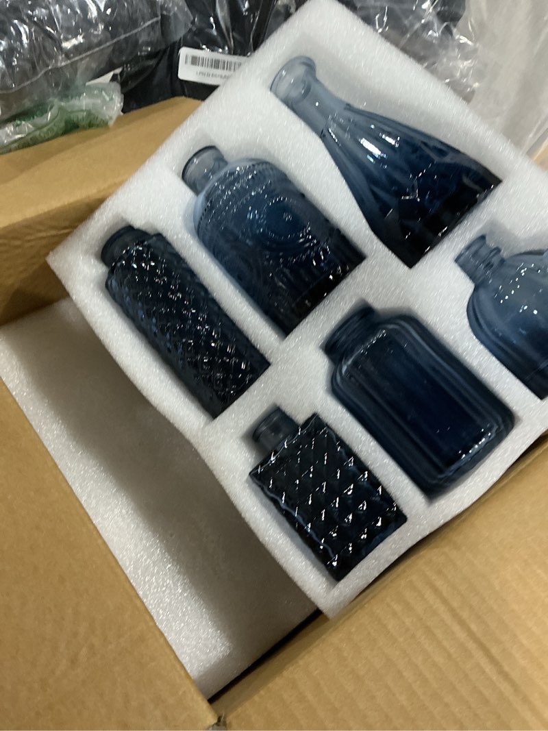 Condition photo showing Good Condition for supmind glass bud vase set of 12, small blue flower vases for centerpieces in bulk, mini vintage vase for wedding, home,table decoration blue 12pcs