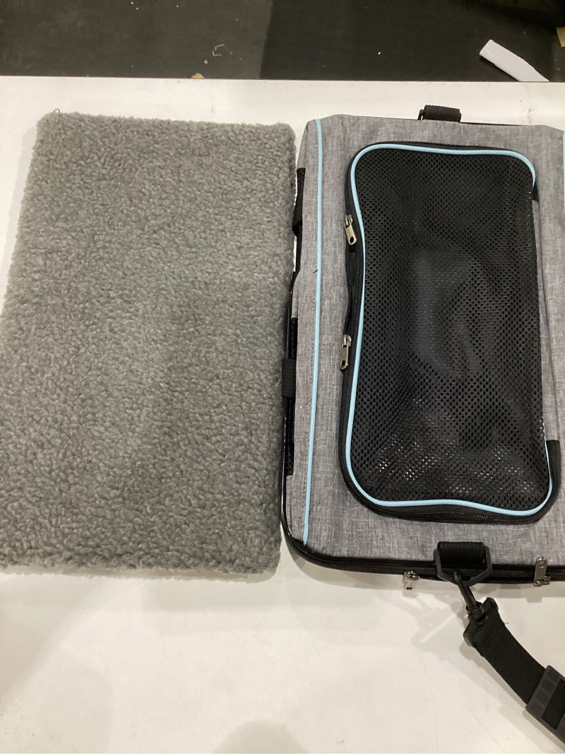 pet carrier