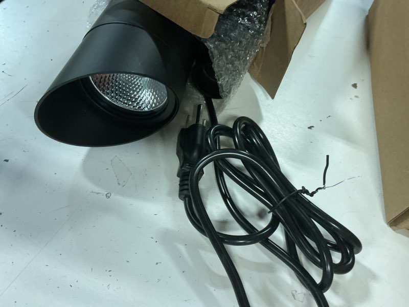 Condition photo showing Good Condition for hiboitec 1 pack 30w outdoor led spotlight 120v 3000lm 5000k spot lights waterproof landscape lighting for flag pole tree statue, 5.9 ft cord with plug daylight white 1