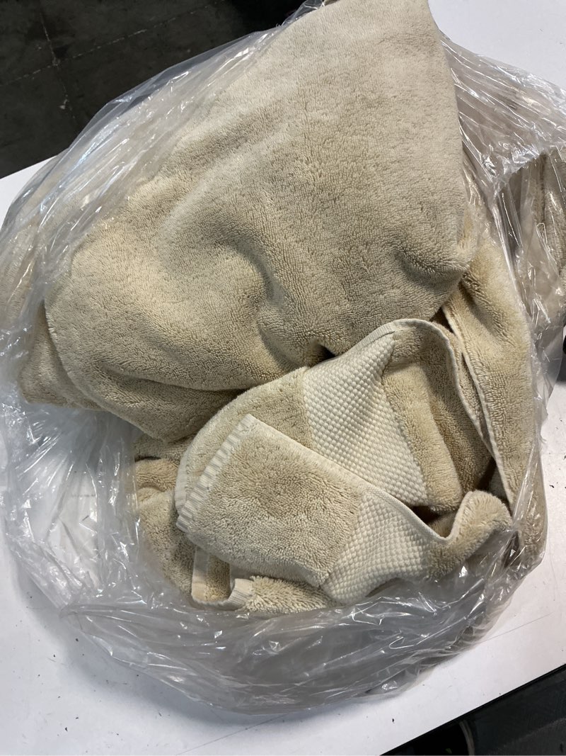 Condition photo showing As Is for quince turkish ultra plush bath sheet (set of 2), one size, linen